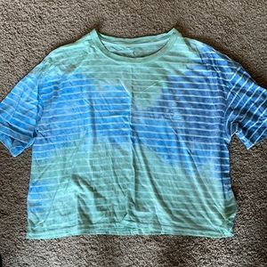NWOT aerie size L blue and green top